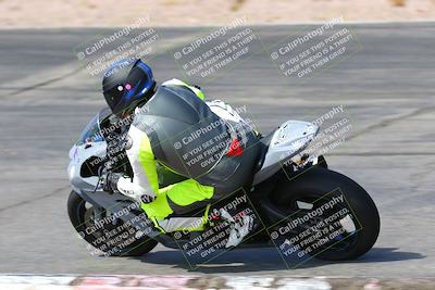 media/Oct-15-2022-TrackXperience (Sat) [[8f70b8b0be]]/Group 2/session 4 turn 1/